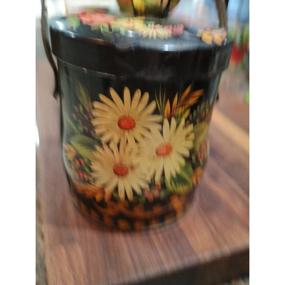 Vintage Murray Allen Floral Confections Tin With Handle‎ 6 Inches England